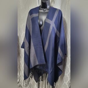 Kollie More | Reversible Shawl | Versatile Wrap | Navy & Gray